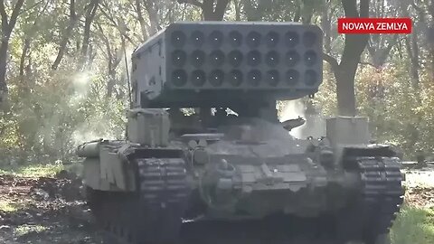 Russian TOS-1A MLRS Tank scores jackpot on Ukrainian military concentration in Petropavlovka