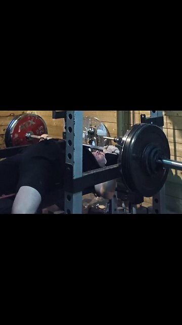4x5 107.5 Kgs Paused Bench Press Back-offs. Last Set