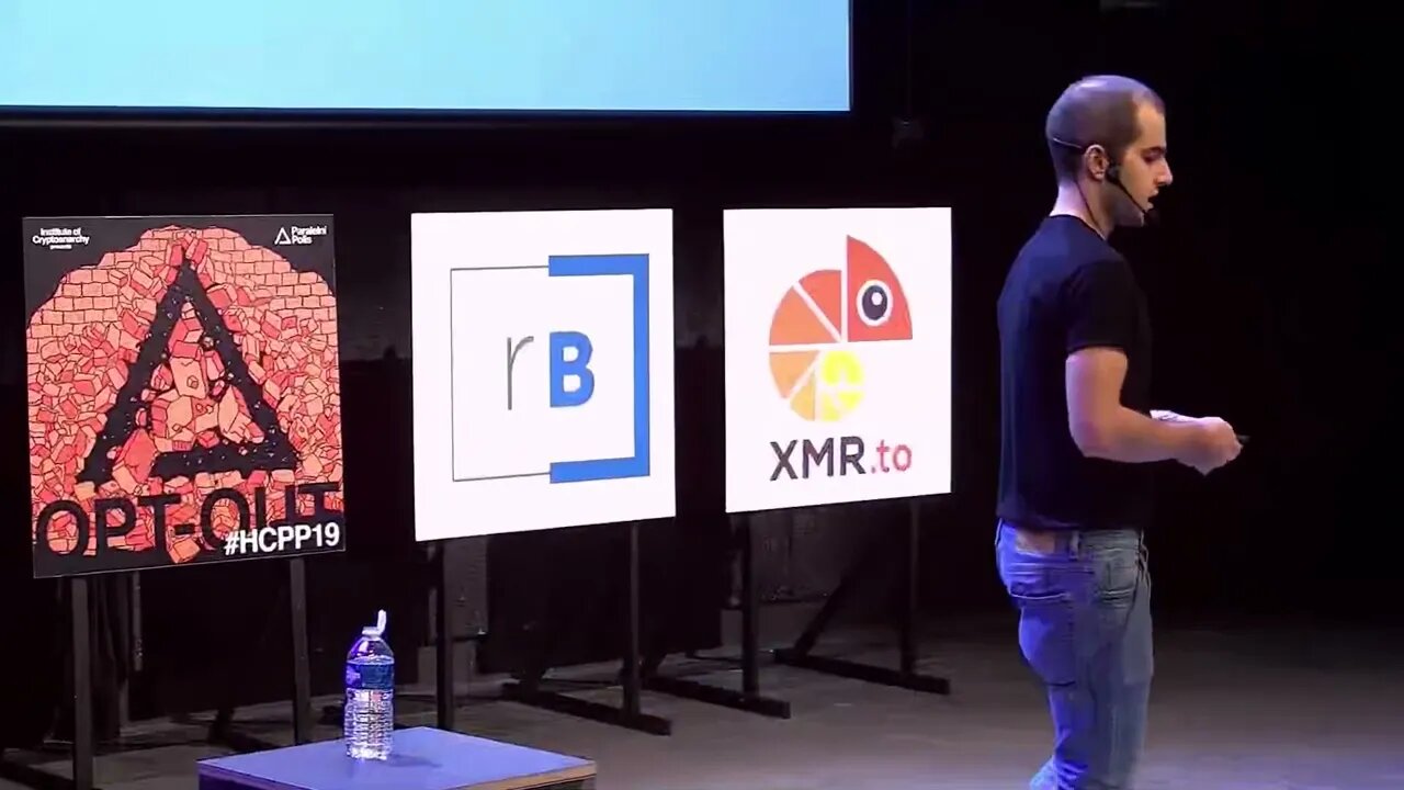 Luis Cuende OPTING OUT OF THE LEGAL SYSTEM INTRODUCING A DECENTRALIZED COURT