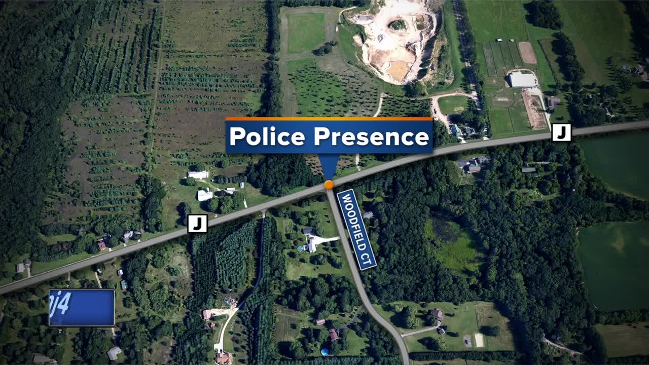Massive police investigation in Walwaorth County Farm