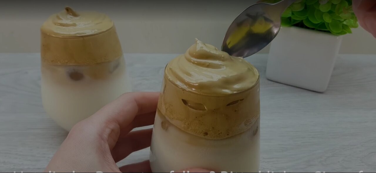 NO cream! NO gelatin! 2 ingredients! In 1 minute! Dalgon's coffee recipe! Frothy coffee