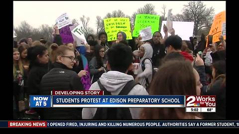 Hundreds of Edison students walk out of class to stage demonstration