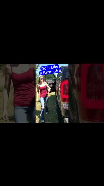 Who says girls can't load a trailer?!? 😉😍 #shorts #farmgirl #countrygirl #farmlife #texas