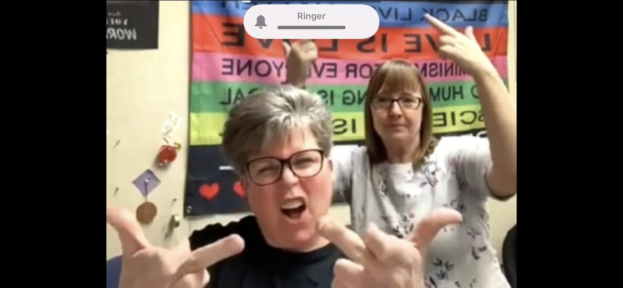 Newberg Middle School Counselors Flip Off Concerned Parents In Tik Tok Video