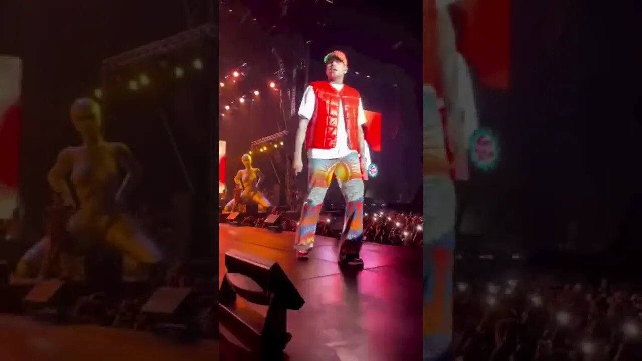 Chris Brown performing “Heat” at afronation in Portugal🇵🇹🇵🇹🇵🇹