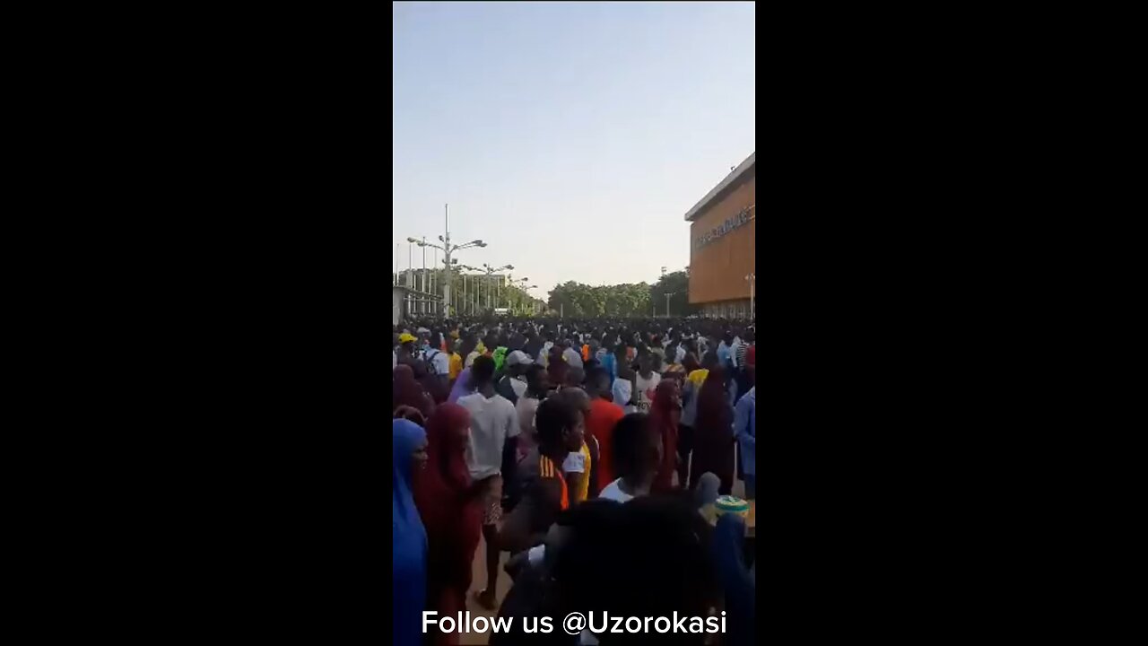 🇳🇪| Images of the volunteers who turned up at the recruitment center to join the "Volunteers