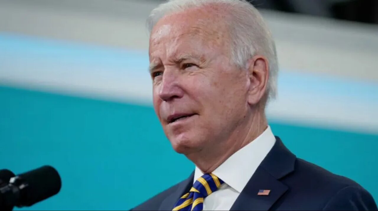 President Biden's tanking poll numbers