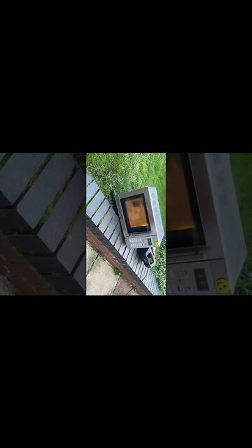 WILL IT NUKE 002 - DUKE #techno #acidsound #acid microwave destruction #recycled #ravedump #science