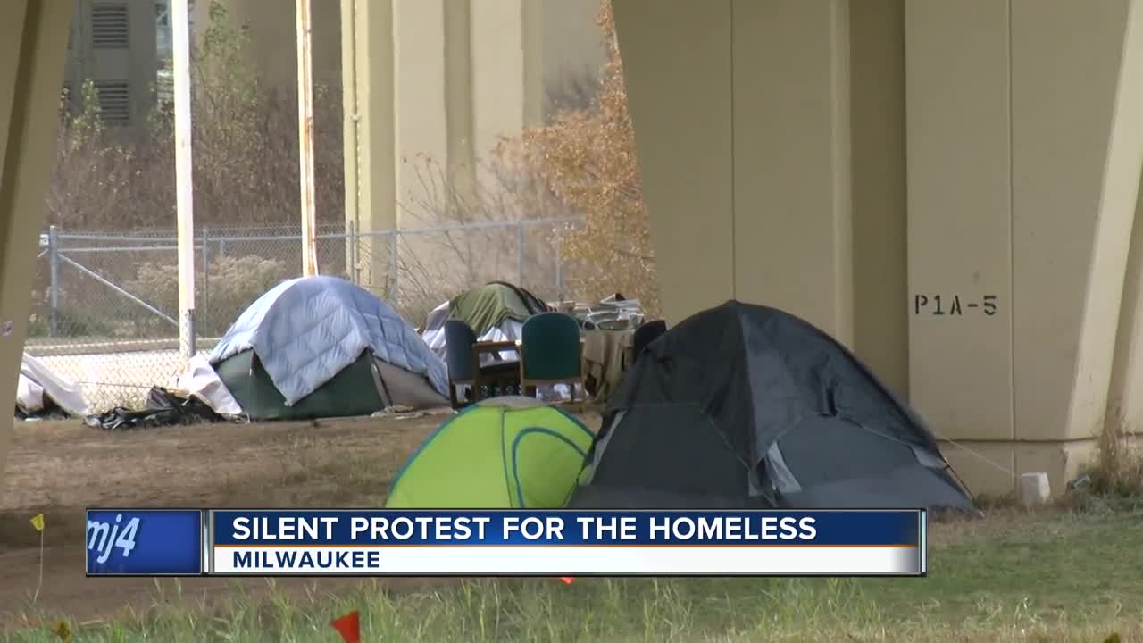 Silent protest for the homeless