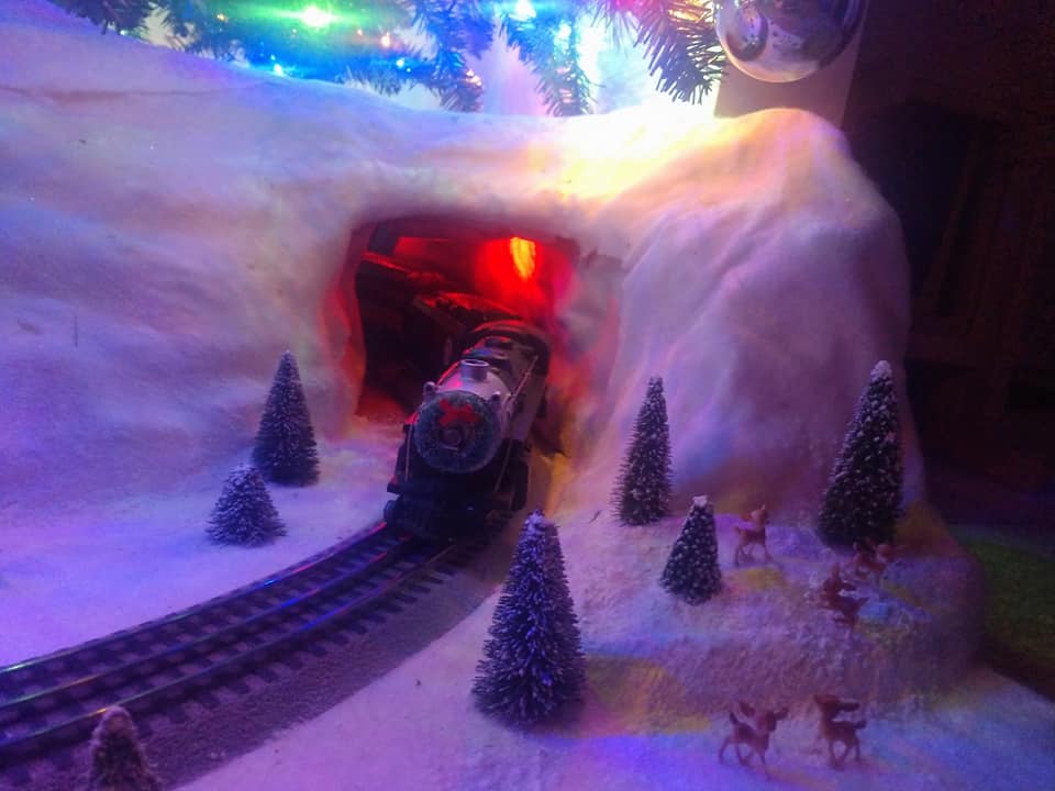 ALL ABOARD THE CHRISTMAS TRAIN