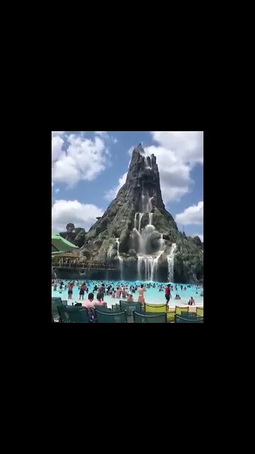 Volcano Bay Water Theme Park In Orlando, Florida! #Shorts