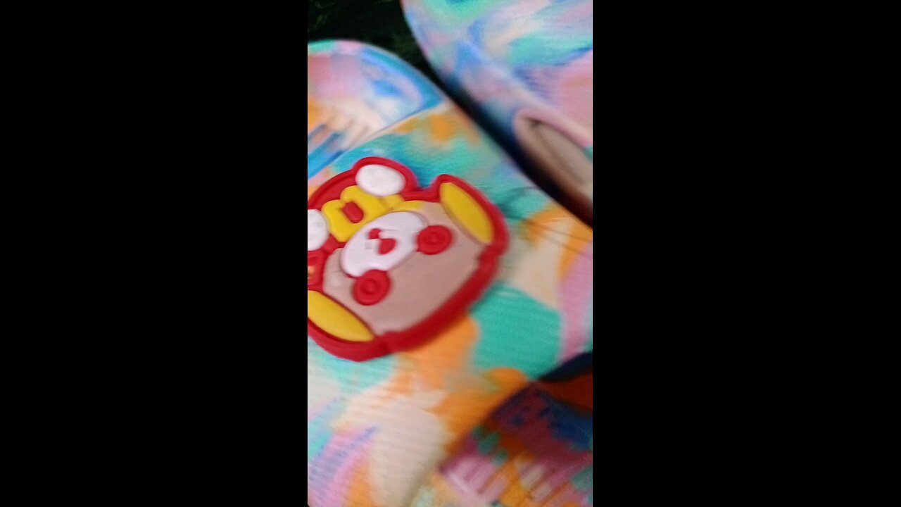 kids crocss