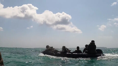 Castaway 21.1 Littoral Defense