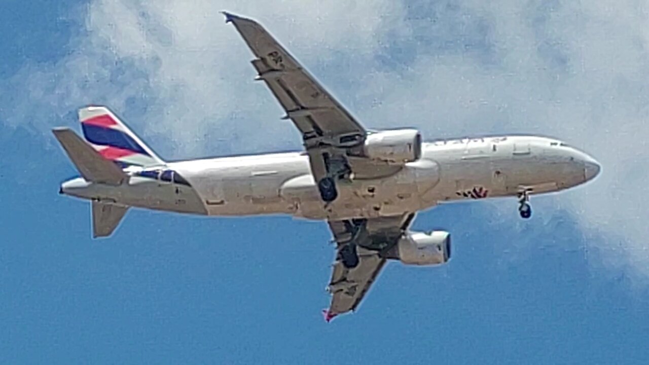 Airbus A320 PR-MHR coming from Teresina to Fortaleza