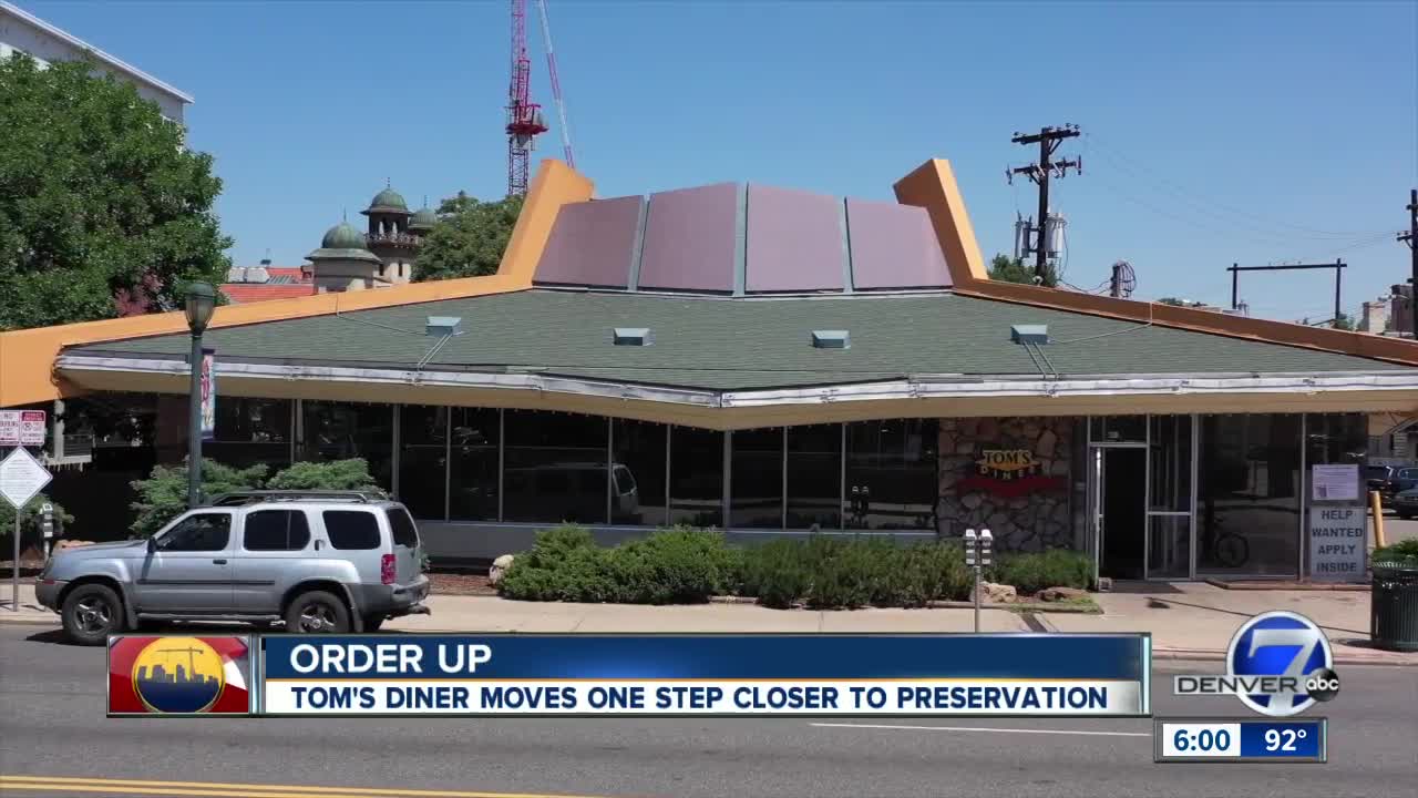 Denver City Council committee advances historic designation application for Tom's Diner to full body