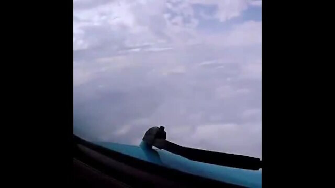 Landing from the pilot's point of view at Chicago O'Hair Airport