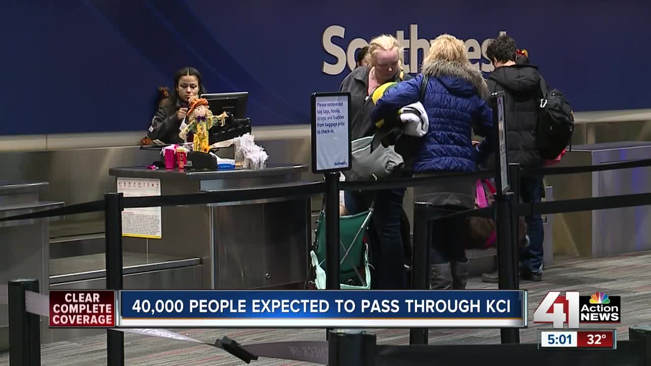 40,000 travelers expected to pass through KCI on Sunday