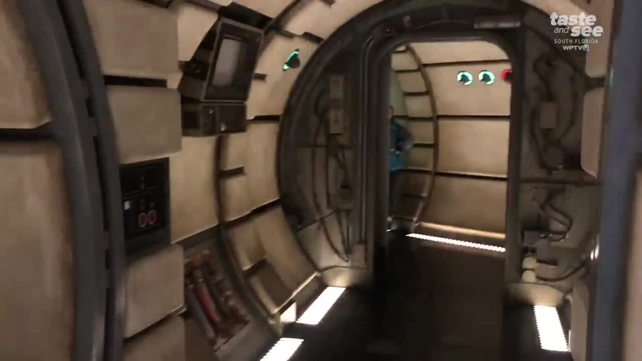 Star Wars: Galaxy's Edge now open