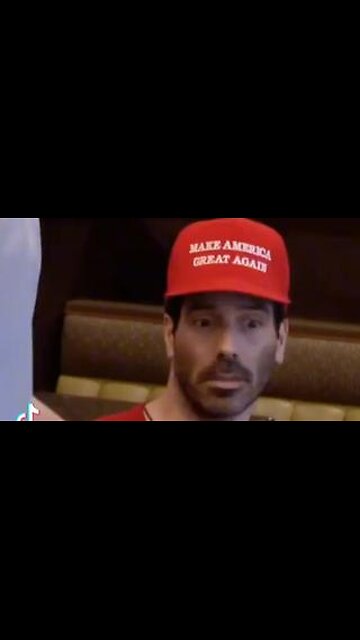 This man was told that if he doesn't remove his MAGA hat, he won't be served , the man refused