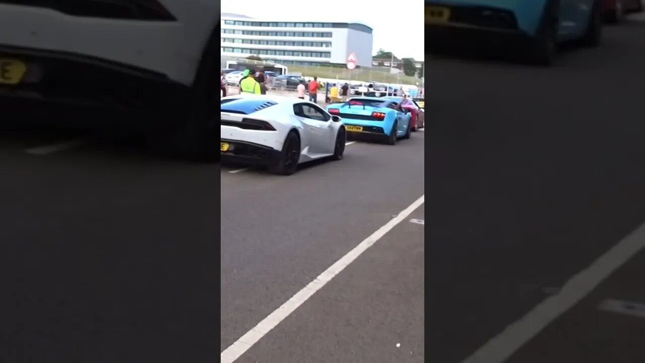 SUPERCARS LEAVE CARMEET#lamborghini#supercars#carmeet