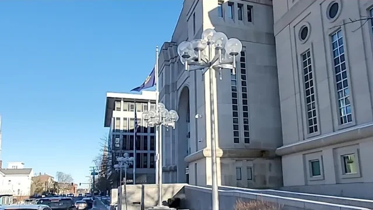 NO CAMERAS ALLOWED! FEDERAL COURT FOR IAN FREEMAN!