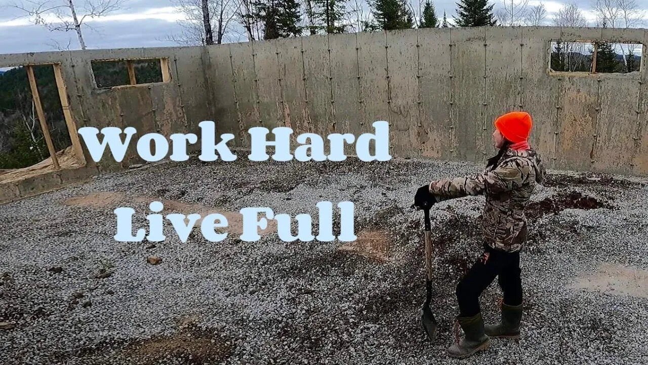 Living Off Grid - Insulating the Foundation