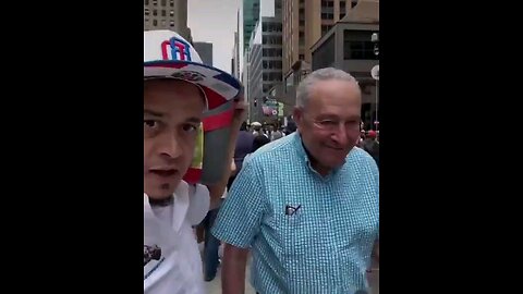 😃LMAO - Chuck Schumer gets DESTROYED during the 2024 Dominican Day Parade in NYC yesterday.