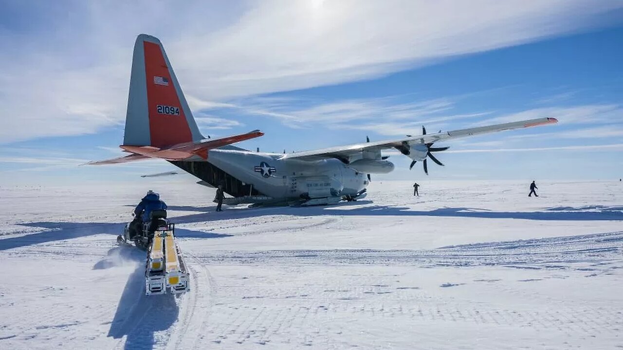 Discover what's under Greenland Ice | Nasa news