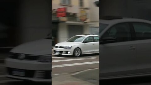 VOLKSWAGEN JETTA GLI