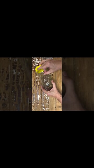 The Effortless Way to Remove Labels from Glass Bottles in seconds