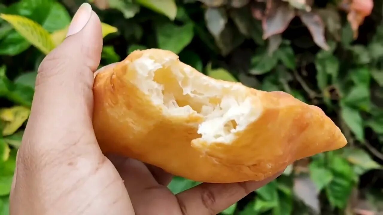 Eating Bread Around The World