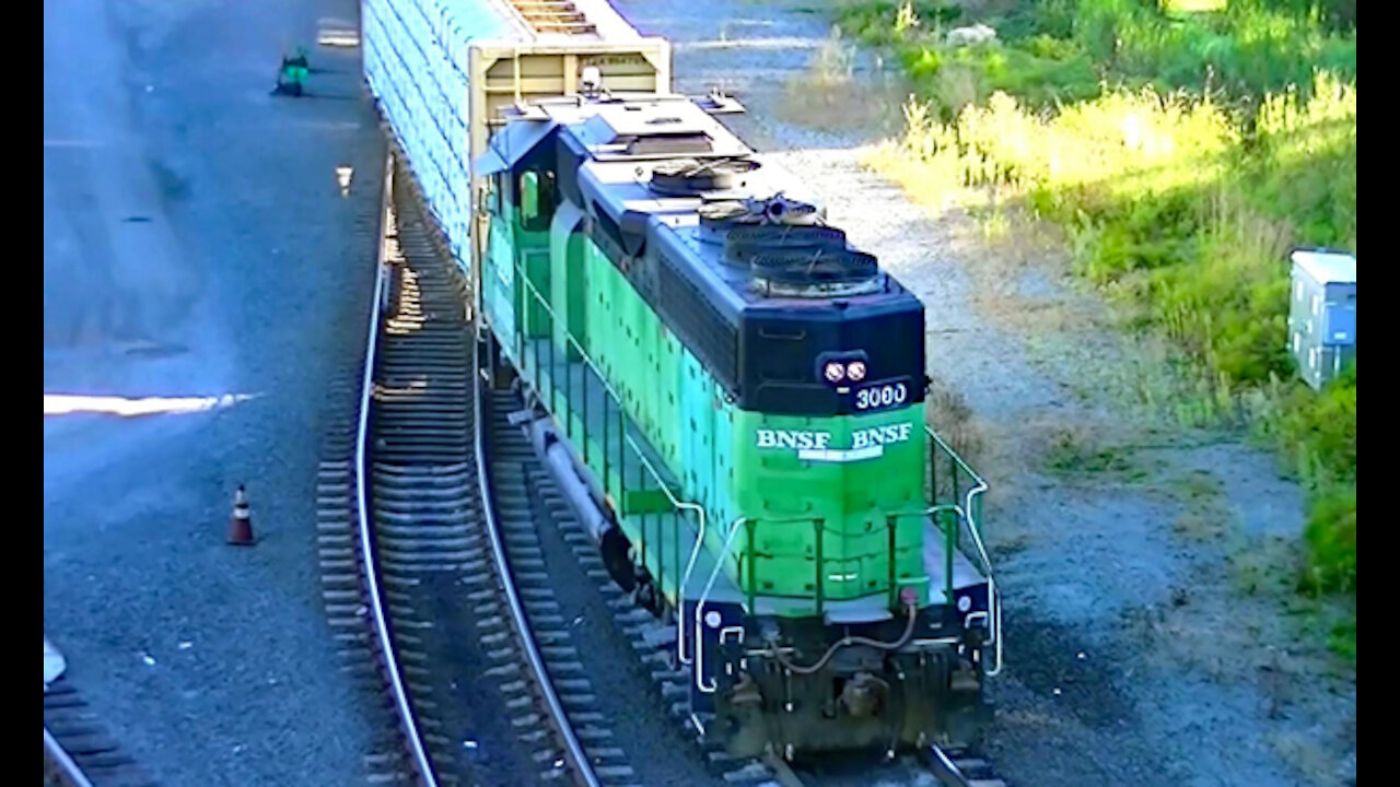 IECV TATA #17 | 👀 Trains At The Switching Tracks 🚂10-26-2014