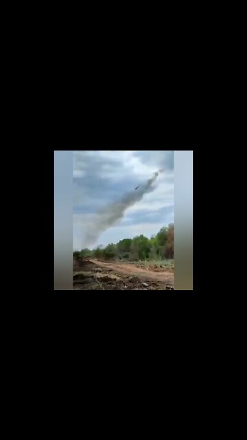 Ka-52 "Alligators" cover units of the 76th Guards Airborne Assault Division with rocket fire