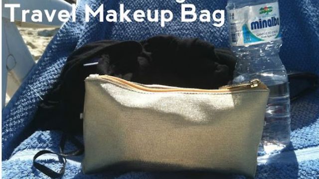 Tutorial: What's In My Travel Makeup Bag