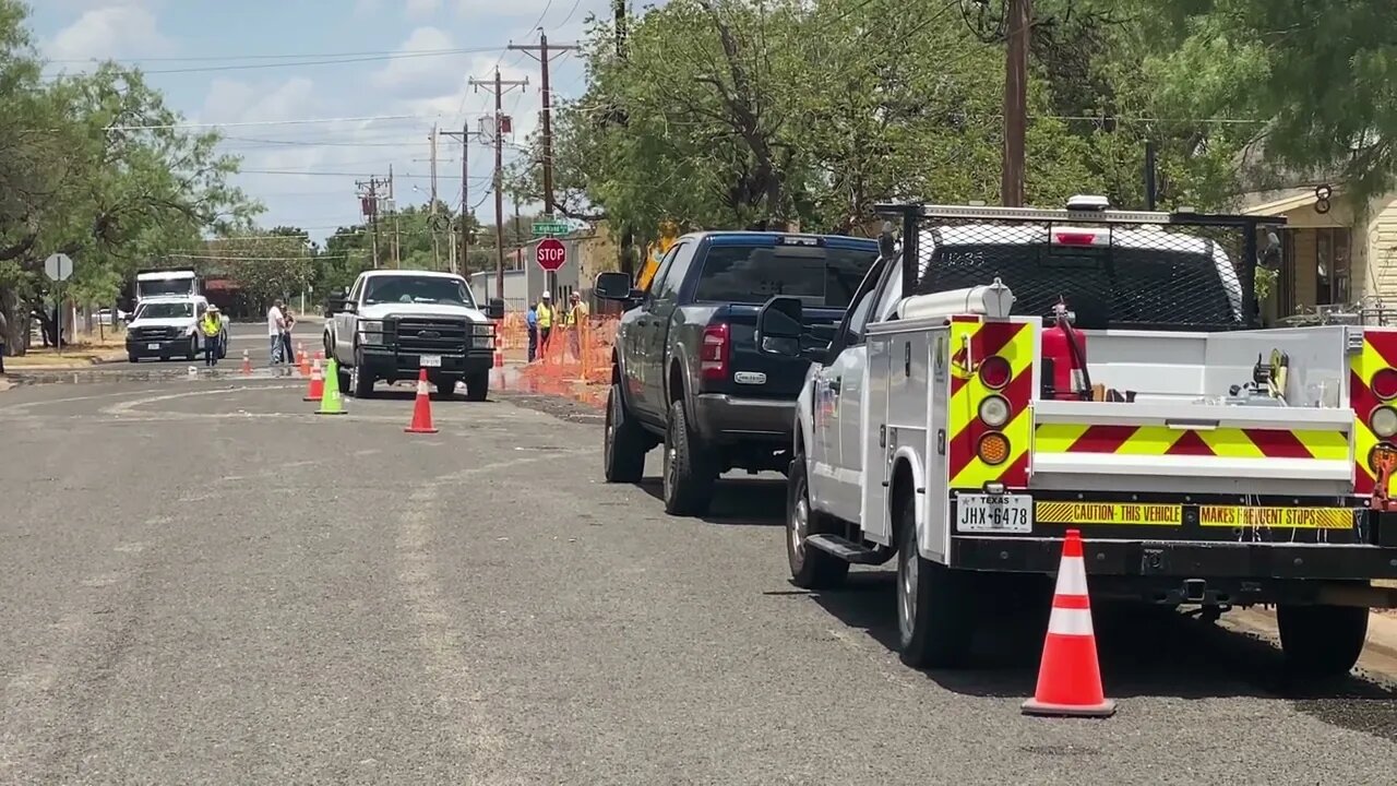 Road Crews Hit Waterline in East San Angelo