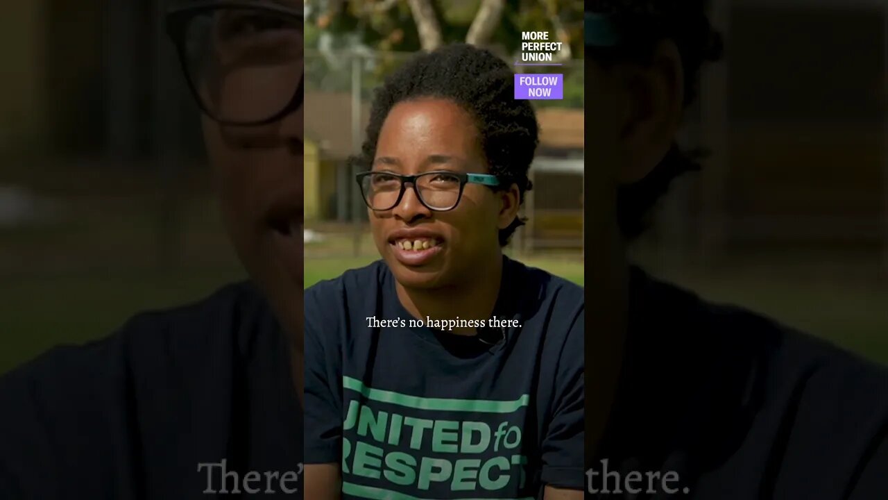Walmart workers demand a $15 minimum wage