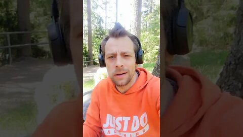 Kohta liveillään.