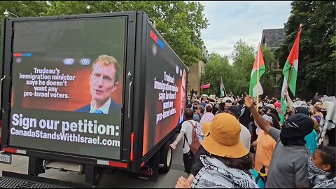 RAW: Rebel Billboard truck faces off the pro-Hamas mob at UofT