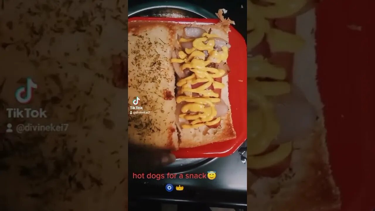 hot dogs for a snack? 😇😇🧿👑💗