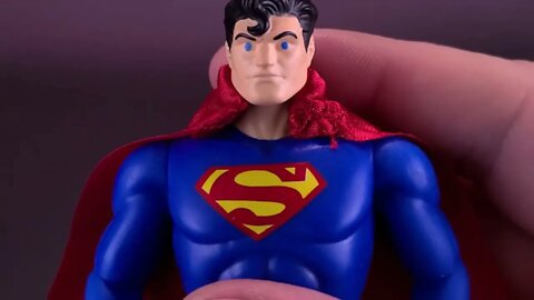 McFarlane Toys Super Powers Superman Figure @The Review Spot