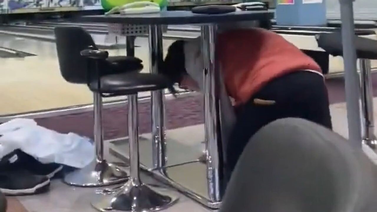 People Hiding Under Tables Inside Bowling Alley During The 7.5 Magnitude Earthquake In Japan