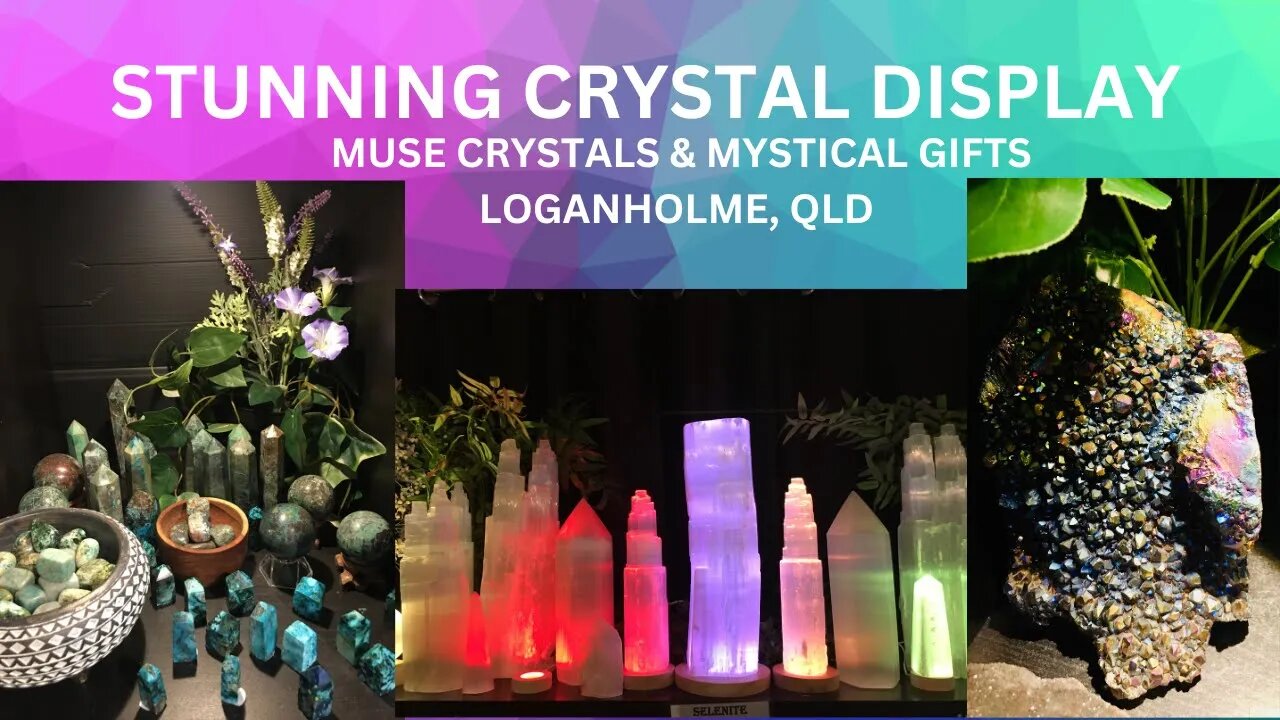 STUNNING CRYSTAL DISPLAY