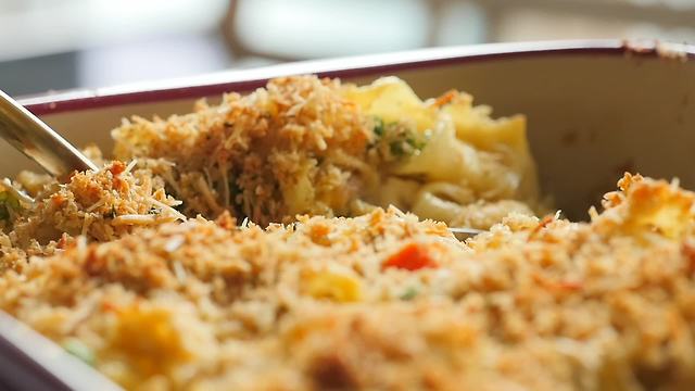 Classic chicken noodle casserole recipe