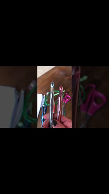 What's in My Crochet Bag: Must-Have Tools and Tips for Every Crocheter!