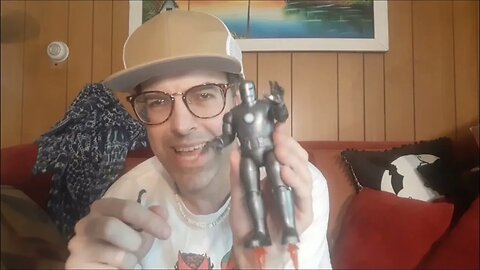 Marvel Legends Series Iron Man (Model 01) Avengers 60th Anniversary Figure and 3.75" Figure Review
