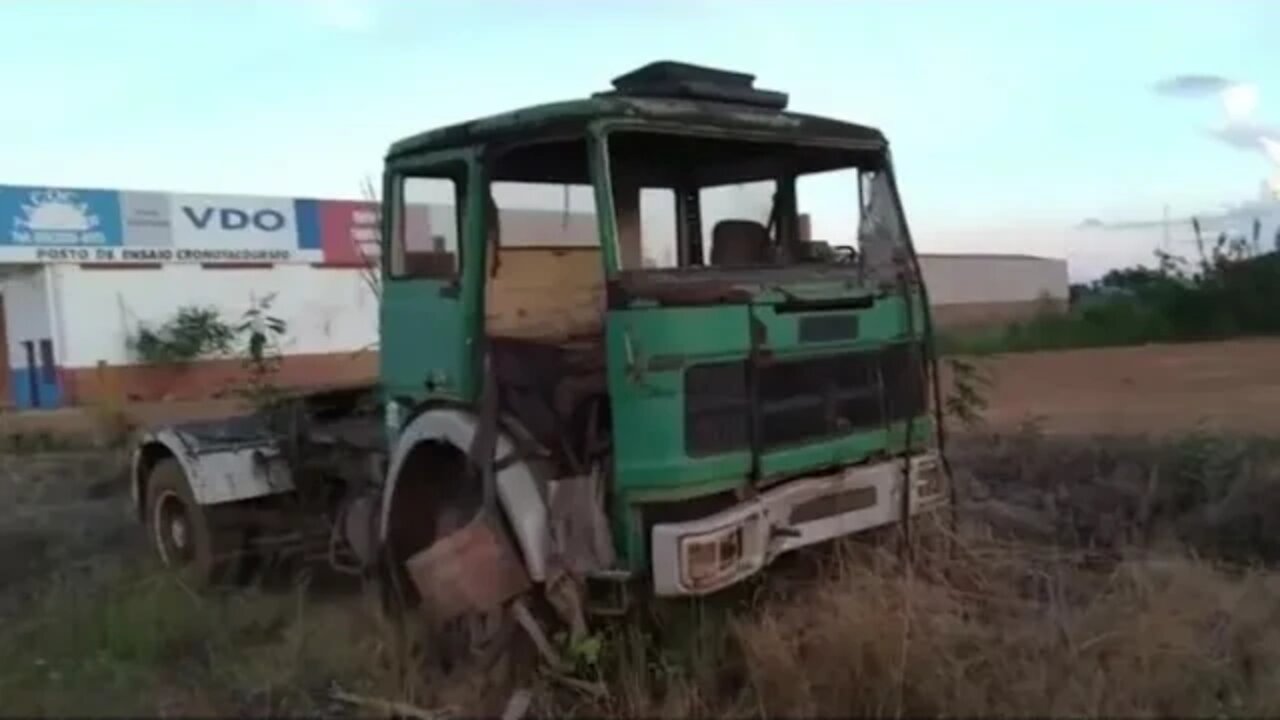 Caminhões Abandonados Parte 57