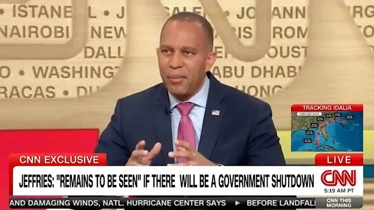 CNN 082923 hakeem jeffries ukraine EM