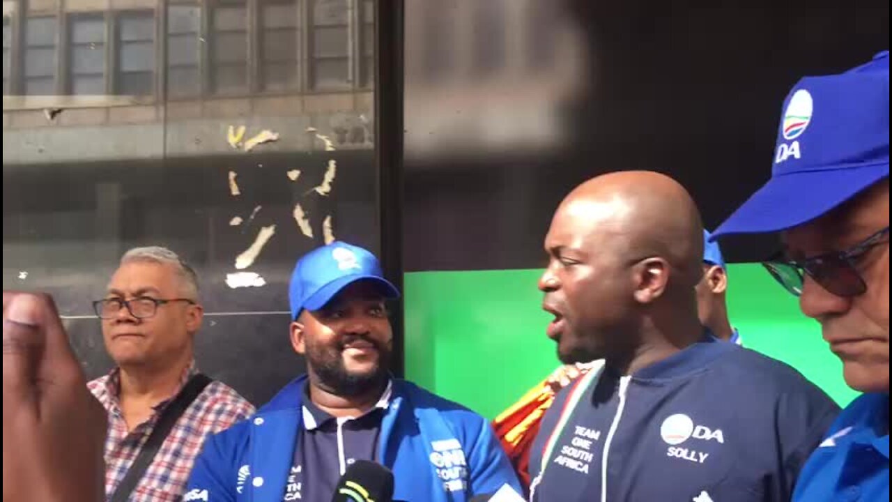 SOUTH AFRICA - Johannesburg - DA delivers public objections of the ANC party lists to Luthuli House (e3X)