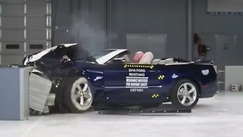 FORD MUSTANG CRASH TESTS