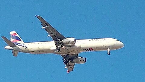 Airbus A321 PT-MXC coming from Guarulhos to Fortaleza